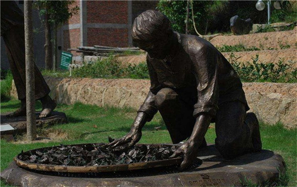 公園茶文化雕塑.jpg 公園茶文化雕塑.jpg