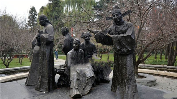 供應唱戲雕塑.jpg 供應唱戲雕塑.jpg