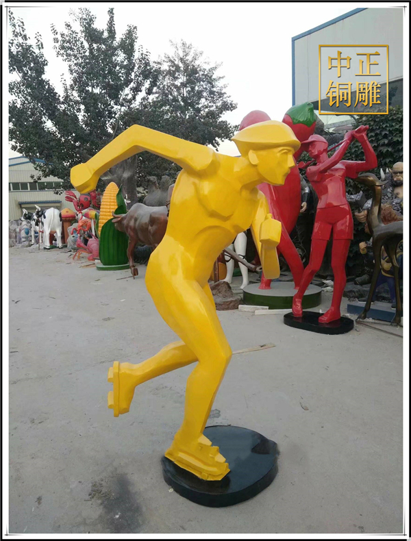 跑步運(yùn)動(dòng)員雕塑.jpg