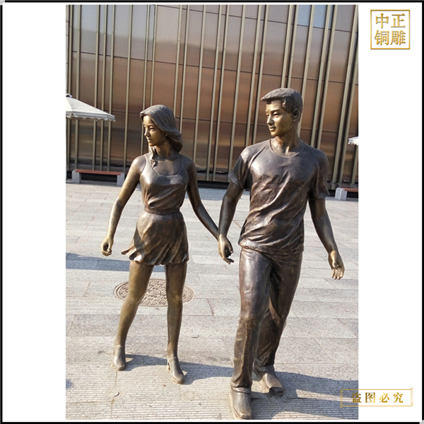 8情侶手拉手銅雕塑.jpg 8情侶手拉手銅雕塑.jpg