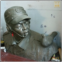 現代人物銅雕塑廠家 現代人物銅雕塑廠家