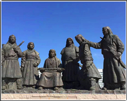 少數民族人物雕塑 少數民族人物雕塑